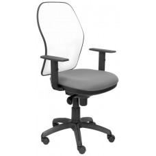 PIQUERAS Y CRESPO Silla Jorquera malla blanca asiento gris claro en Huesoi