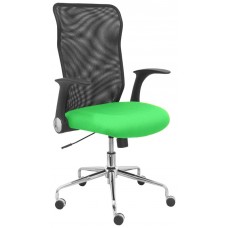 PIQUERAS Y CRESPO Silla Minaya respaldo malla negro asiento bali verde pistacho en Huesoi