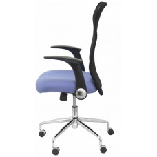 PIQUERAS Y CRESPO Silla Minaya respaldo malla negro asiento bali azul claro en Huesoi