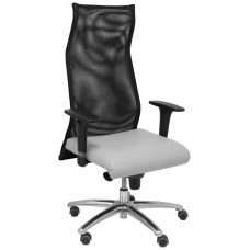 PIQUERAS Y CRESPO Sillon Sahuco similpiel gris claro en Huesoi