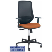 PIQUERAS Y CRESPO Silla Mardos sincro malla negra bali marron brazo regulable en Huesoi