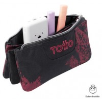 ESTUCHE ESCOLAR TRES COMPARTIMENTOS TIZA ROJA - TABLERO TOTTO AC52ECO012-2310Z-5C5 (Espera 4 dias) en Huesoi